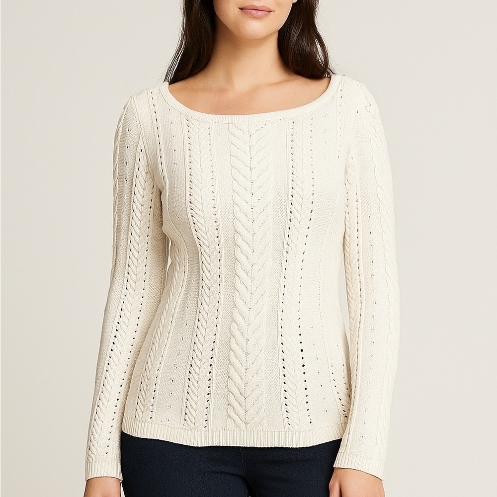WHBM form fitting beautiful Cream Cable Knit Sweater sz XS-S